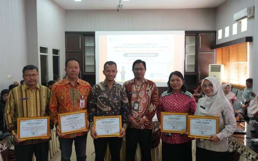 Penerimaan Sertifikat apresiasi atas partisipasi dalam pengisian Form Identifikasi ASN/Pegawai/Karyawan tercepat dalam pendataan Sensus Ekonomi Tahun 2026 (SE2026). 10 September 2026