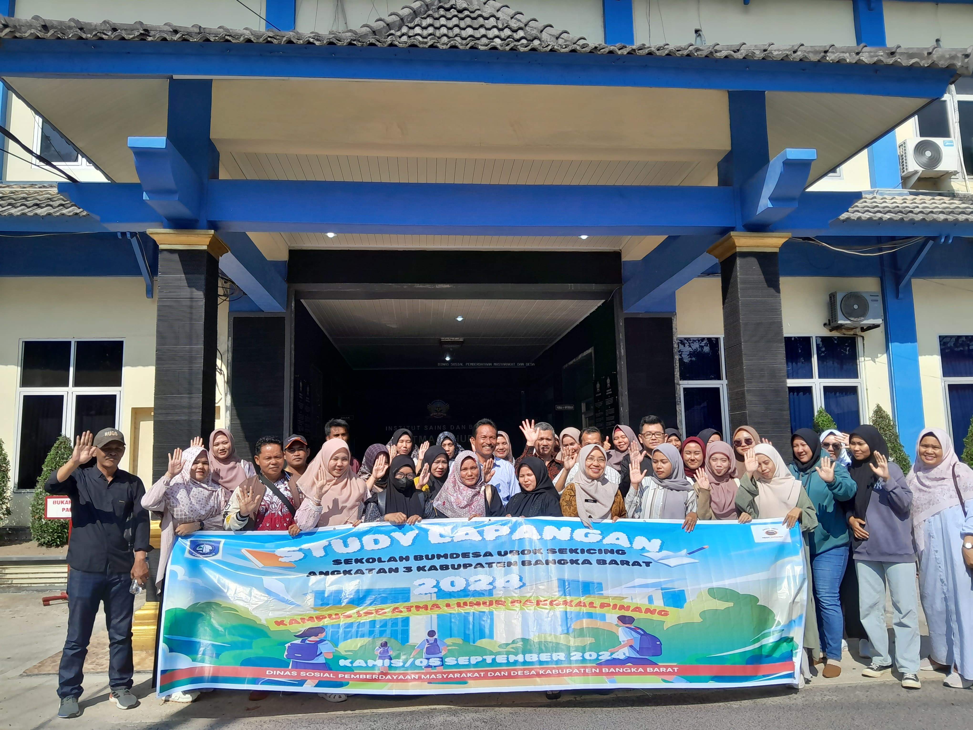PERTEMUAN KE DELAPAN, SEKOLAH BUMDESA BELAJAR LAPANGAN KE KAMPUS ISB ATMA LUHUR PANGKALPINANG